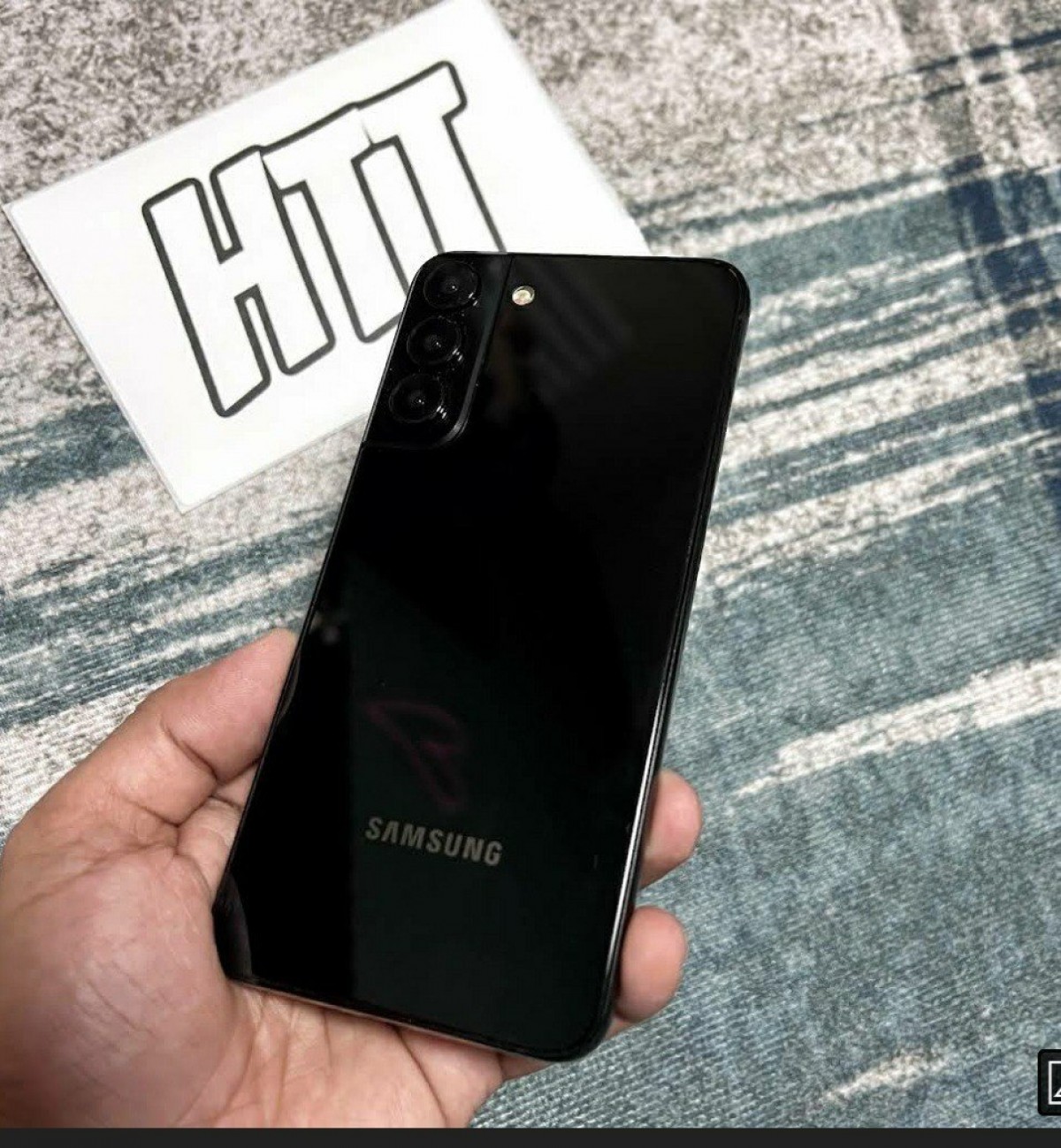 Samsung Galaxy S22