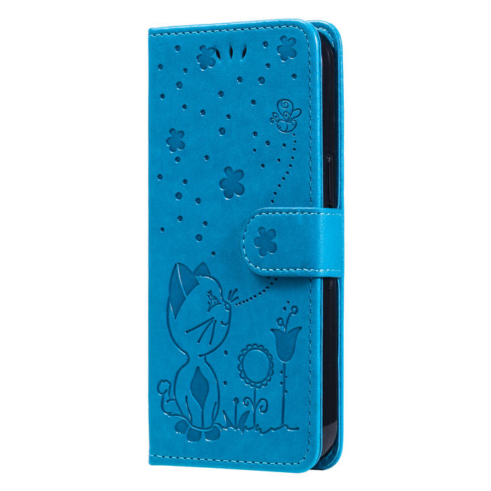 Embossing Bee and Cat Leather Wallet Magnetic Kickstand Case